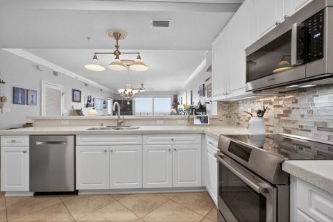 Copropriété à vendre à Palm Coast, Floride: 2 chambres, 129.88 m2 № 2096475 - photo 6