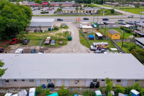 Propiedad comercial en venta en Daytona Beach, Florida, 622.45 m2 № 2166408 - foto 9