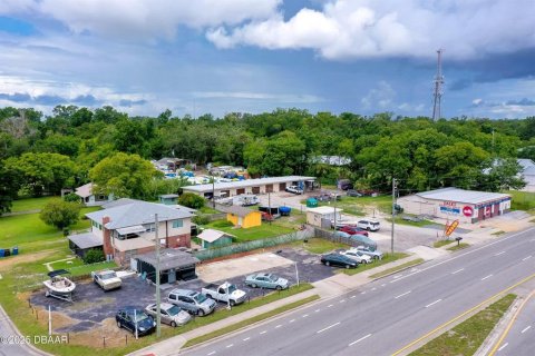Propiedad comercial en venta en Daytona Beach, Florida, 622.45 m2 № 2166408 - foto 3
