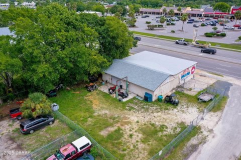 Propiedad comercial en venta en Daytona Beach, Florida, 622.45 m2 № 2166408 - foto 11