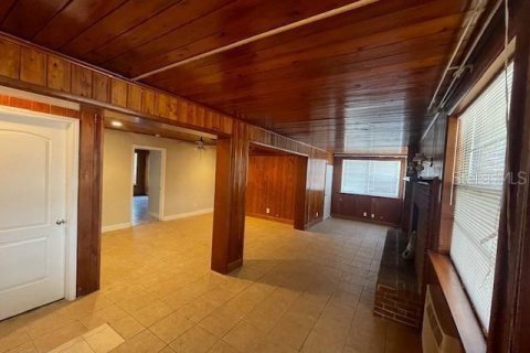 Propiedad comercial en venta en Daytona Beach, Florida, 622.45 m2 № 2166408 - foto 25