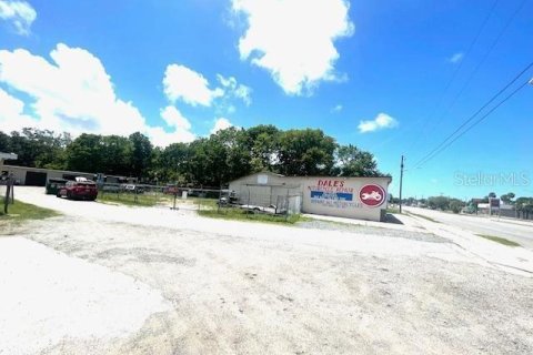 Propiedad comercial en venta en Daytona Beach, Florida, 622.45 m2 № 2166408 - foto 22