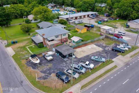 Propiedad comercial en venta en Daytona Beach, Florida, 622.45 m2 № 2166408 - foto 4