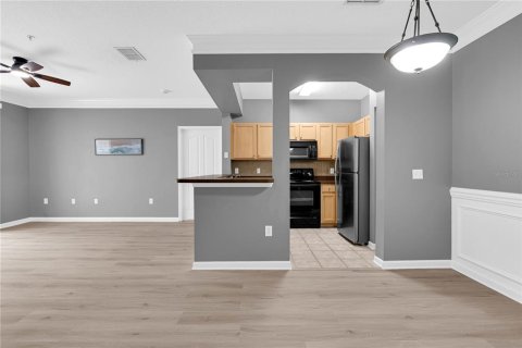 Copropriété à louer à Orlando, Floride: 2 chambres, 90.39 m2 № 2425450 - photo 4
