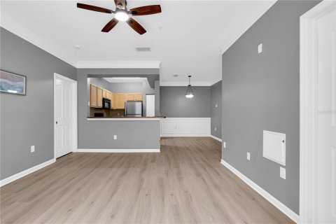 Copropriété à louer à Orlando, Floride: 2 chambres, 90.39 m2 № 2425450 - photo 2