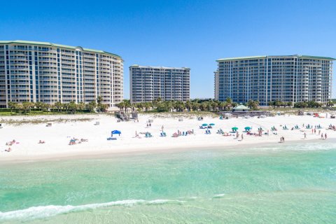 Copropriété à vendre à Destin, Floride: 3 chambres, 223.06 m2 № 558150 - photo 1