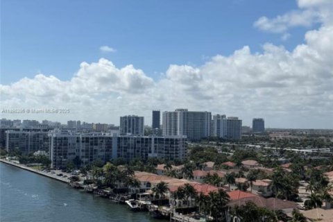 Снять в аренду кондоминиум в Холливуд, Флорида 1 спальня, 77.29м2, № 1949462 - фото 10