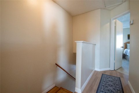 Touwnhouse à vendre à Tampa, Floride: 2 chambres, 122.07 m2 № 1903098 - photo 12