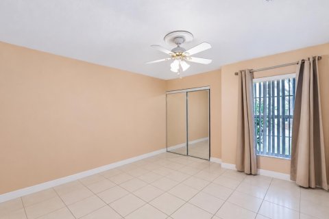 Villa ou maison à vendre à Riviera Beach, Floride: 3 chambres, 169.27 m2 № 2435480 - photo 29