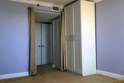 Condo in Clearwater, Florida, 1 bedroom  № 1630952 - photo 9