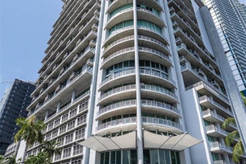 Condominio en alquiler en Miami, Florida, 1 dormitorio, 73.86 m2 № 1990783 - foto 27