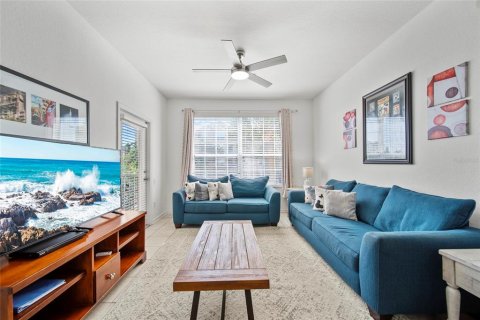 Condo in Kissimmee, Florida, 3 bedrooms  № 1852646 - photo 9