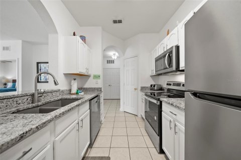 Condo in Kissimmee, Florida, 3 bedrooms  № 1852646 - photo 6