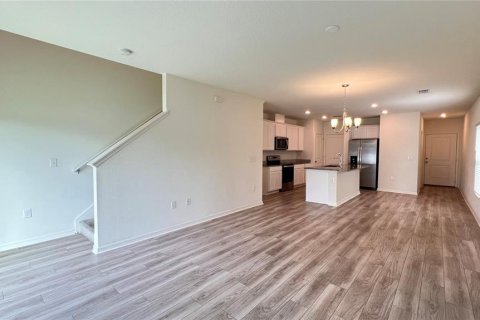 Touwnhouse à louer à Davenport, Floride: 3 chambres, 146.6 m2 № 2266696 - photo 12