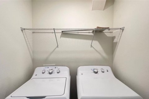 Touwnhouse à louer à Davenport, Floride: 3 chambres, 146.6 m2 № 2266696 - photo 30