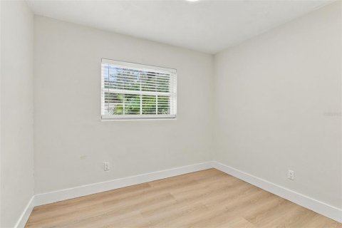 Casa en venta en Clearwater, Florida, 3 dormitorios, 125.05 m2 № 2383653 - foto 17