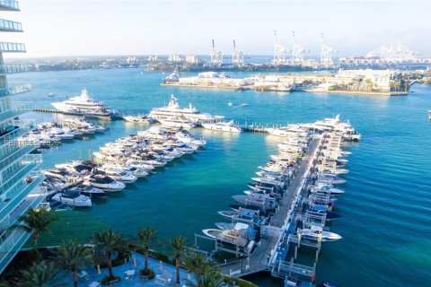 Copropriété à louer à Miami Beach, Floride: 2 chambres, 127.28 m2 № 2001335 - photo 26