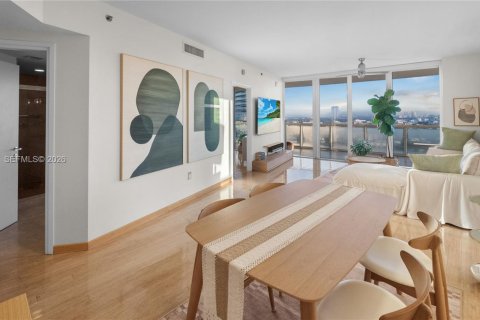 Copropriété à louer à Miami Beach, Floride: 2 chambres, 127.28 m2 № 2001335 - photo 5