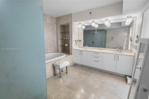 Copropriété à louer à Miami Beach, Floride: 2 chambres, 127.28 m2 № 2001335 - photo 29