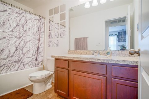 Townhouse in Davenport, Florida 3 bedrooms, 130.43 sq.m. № 1219945 - photo 20
