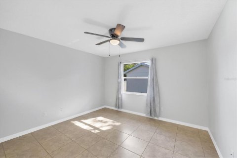 House in North Port, Florida 3 bedrooms, 174.93 sq.m. № 1851757 - photo 26