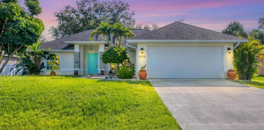 House in North Port, Florida 3 bedrooms, 174.93 sq.m. № 1851757