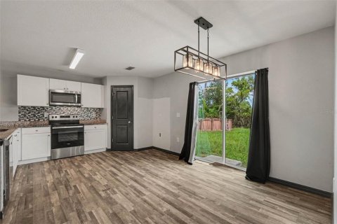 Casa en venta en Spring Hill, Florida, 4 dormitorios, 171.59 m2 № 2383679 - foto 6