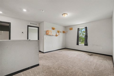 Casa en venta en Spring Hill, Florida, 4 dormitorios, 171.59 m2 № 2383679 - foto 15