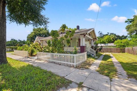 Villa ou maison à louer à Tampa, Floride: 2 chambres, 120.4 m2 № 1846714 - photo 2
