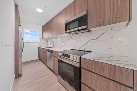 Condominio en venta en Miami, Florida, 2 dormitorios, 94.76 m2 № 1969781 - foto 4