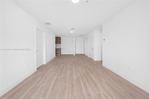 Condominio en venta en Miami, Florida, 2 dormitorios, 94.76 m2 № 1969781 - foto 20