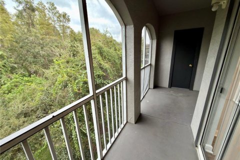 Condominio en venta en Temple Terrace, Florida, 1 dormitorio, 77.48 m2 № 2101609 - foto 11