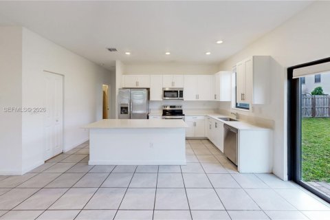 House in Homestead, Florida 5 bedrooms, 224.64 sq.m. № 2069597 - photo 16