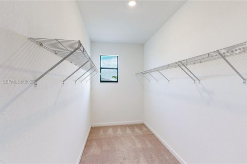 House in Homestead, Florida 5 bedrooms, 224.64 sq.m. № 2069597 - photo 22