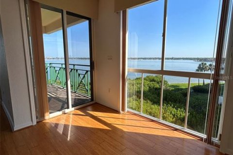 Copropriété à louer à Saint Petersburg, Floride: 2 chambres, 166.95 m2 № 1724922 - photo 4