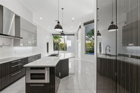 Villa ou maison à vendre à Plantation, Floride: 5 chambres, 285.77 m2 № 2005888 - photo 12