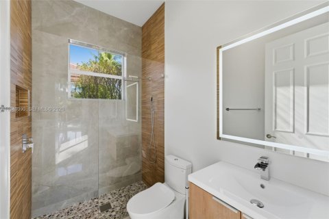 Villa ou maison à vendre à Plantation, Floride: 5 chambres, 285.77 m2 № 2005888 - photo 28