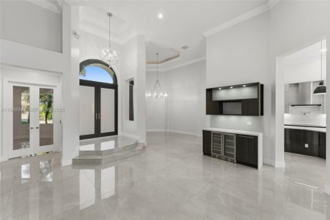 Villa ou maison à vendre à Plantation, Floride: 5 chambres, 285.77 m2 № 2005888 - photo 4