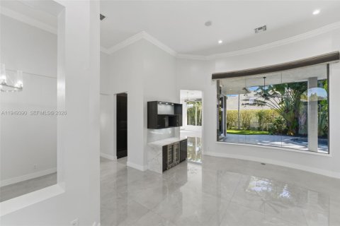 Villa ou maison à vendre à Plantation, Floride: 5 chambres, 285.77 m2 № 2005888 - photo 6