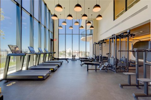 Condominio en venta en Miami Beach, Florida, 2 dormitorios, 74.51 m2 № 2055878 - foto 18