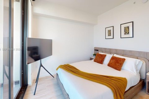 Condominio en venta en Miami Beach, Florida, 2 dormitorios, 74.51 m2 № 2055878 - foto 5