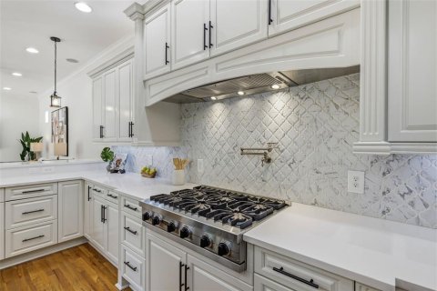Villa ou maison à vendre à Tampa, Floride: 4 chambres, 413.32 m2 № 2151833 - photo 24