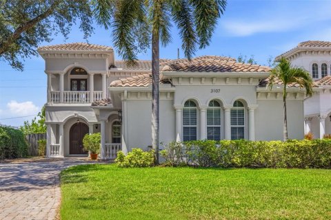 Villa ou maison à Tampa, Floride 4 chambres, 413.32 m2 № 2151833