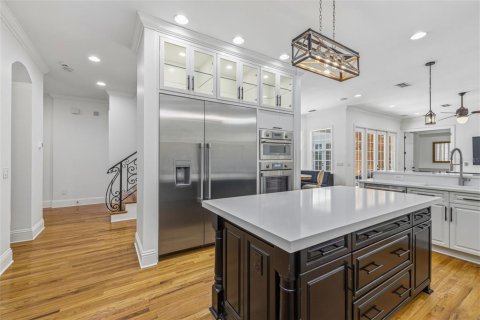 Villa ou maison à vendre à Tampa, Floride: 4 chambres, 413.32 m2 № 2151833 - photo 23