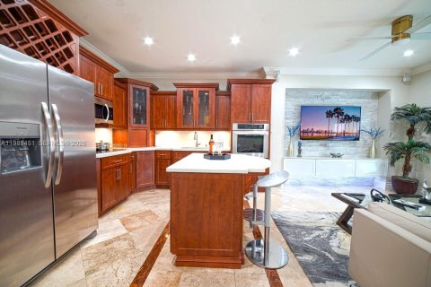 Villa ou maison à louer à Cutler Bay, Floride: 4 chambres, 178.28 m2 № 2051519 - photo 7