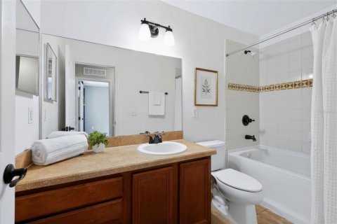 Touwnhouse à vendre à Tampa, Floride: 3 chambres, 142.05 m2 № 2376810 - photo 28