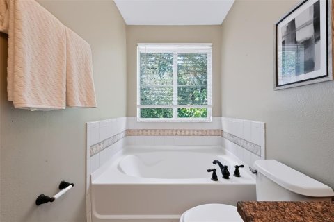 Touwnhouse à vendre à Tampa, Floride: 3 chambres, 142.05 m2 № 2376810 - photo 23