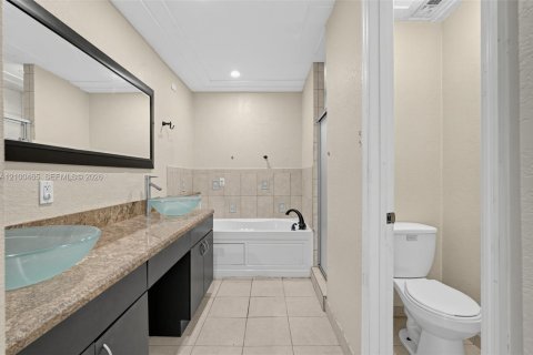 Villa ou maison à vendre à Homestead, Floride: 3 chambres, 141.12 m2 № 2400629 - photo 8