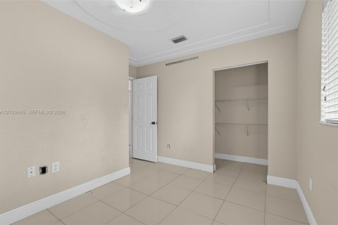 Villa ou maison à vendre à Homestead, Floride: 3 chambres, 141.12 m2 № 2400629 - photo 11