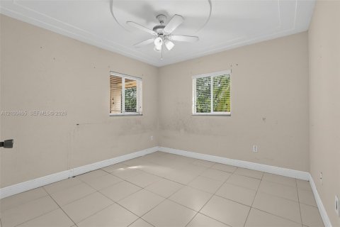 Villa ou maison à vendre à Homestead, Floride: 3 chambres, 141.12 m2 № 2400629 - photo 25